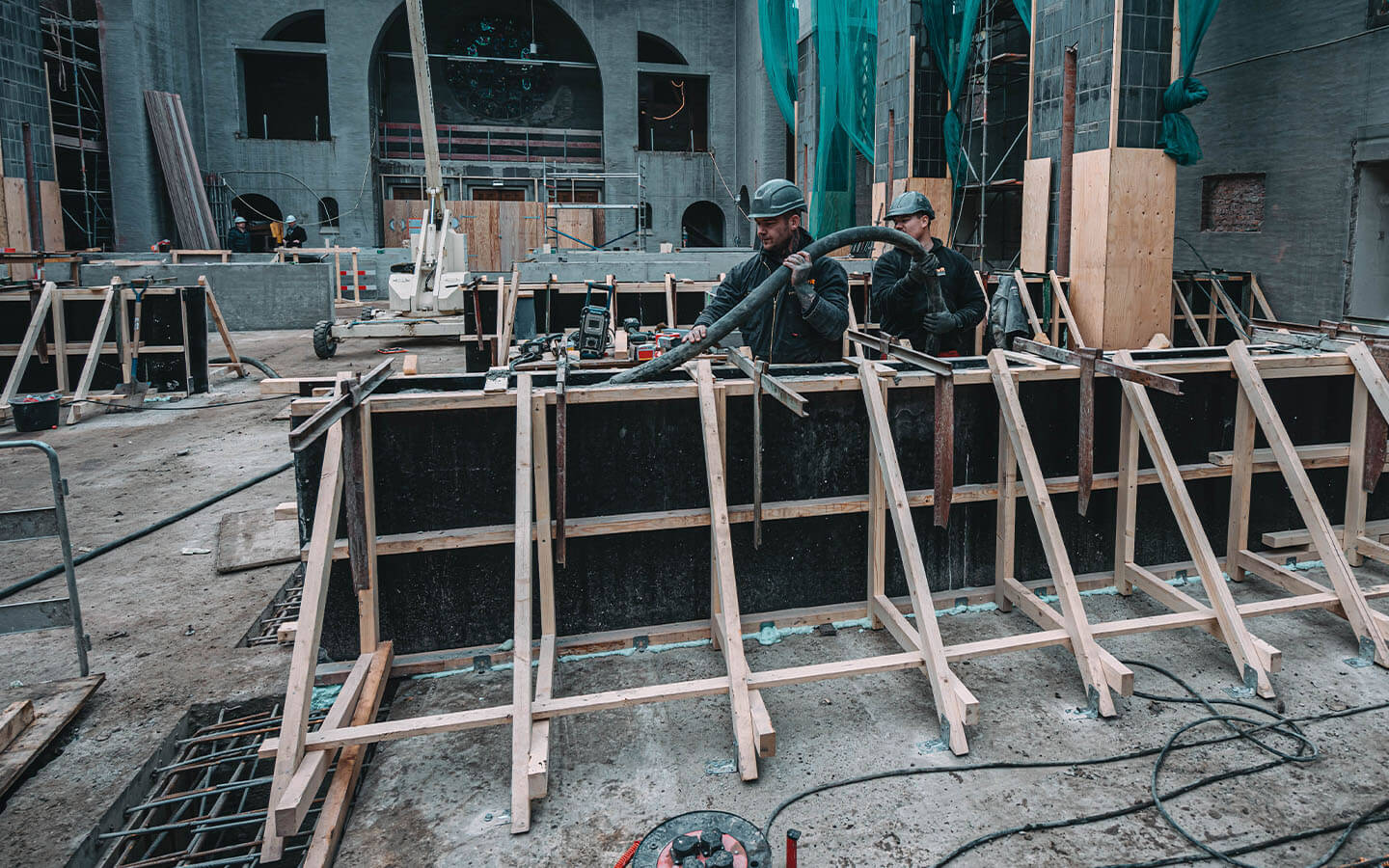 RvR Betonpomp verhuur Werkzaamheden Particulier Wanden Storten